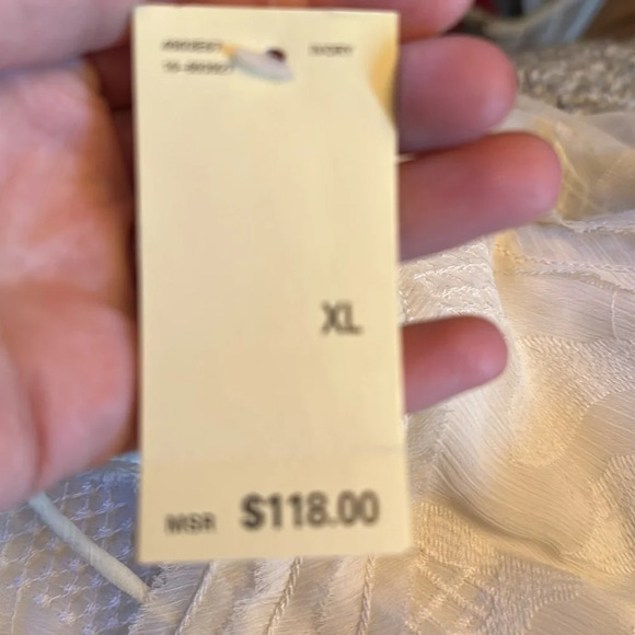 MAX STUDIO  BNWT Stunning white dress - Picture 5 of 5